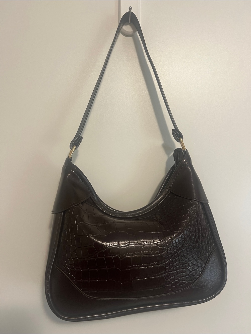 Lily Morgan Croc-Embossed Crescent Hobo Shoulder Bags – Set of 2 (Brown & Red) - Picture 7 of 14